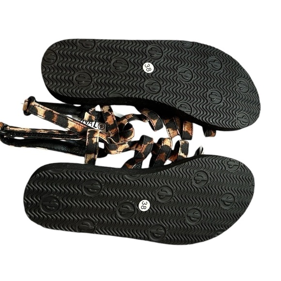 NEW Arizona Love Trekky Leopard Print Sandals - Size EU38 US8 - Picture 2 of 3